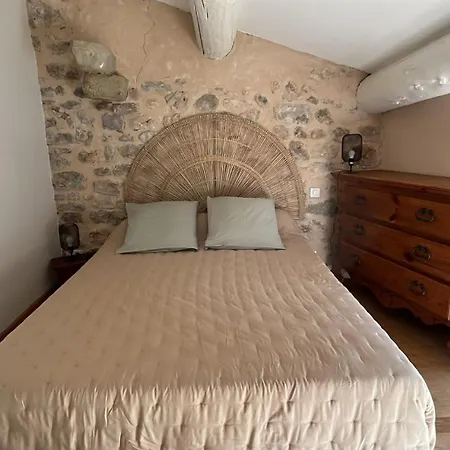 Aigues Vives - Les Jardins Feriehus